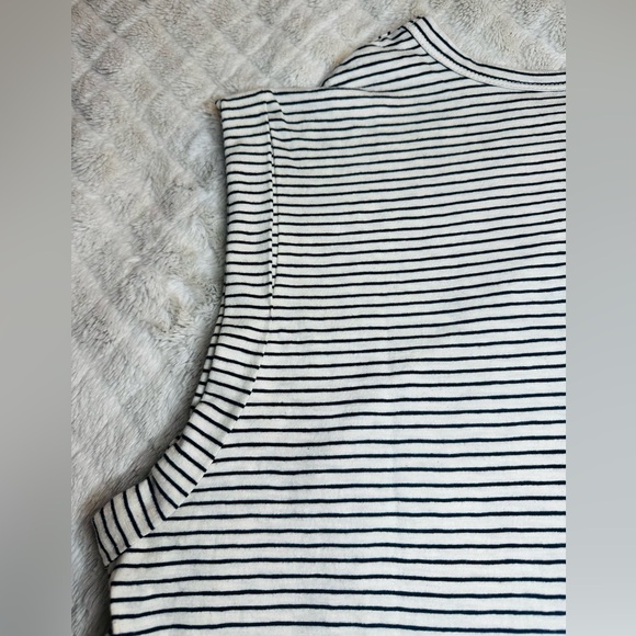 Anthropologie Pilcro Ruched Muscle Tee - Picture 9 of 13